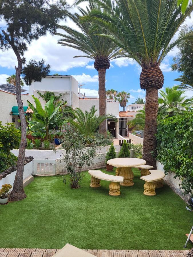 Studio With Garden Arona  Exterior foto
