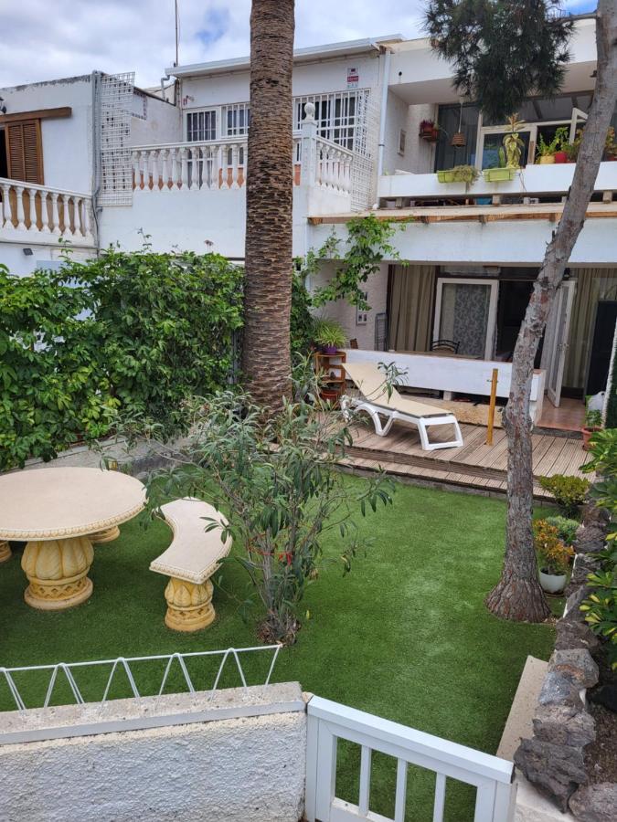 Studio With Garden Arona  Exterior foto