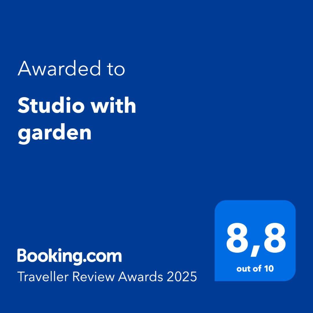 Studio With Garden Arona  Exterior foto